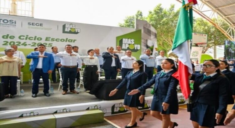 El gobernador Ricardo Gallardo inaugura el ciclo escolar 2024-2025 en San Luis Potosí