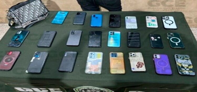 Es detenido David “N” con 23 celulares que presuntamente fueron robados en la Fenapo