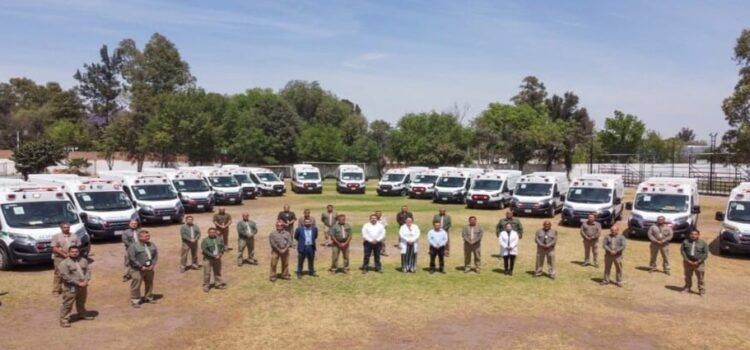 El IMSS da entrega a San Luis Potosí 23 ambulancias bien equipadas