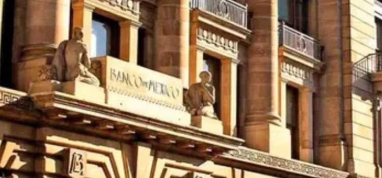 Banxico advierte posible recesión económica en México durante 2025
