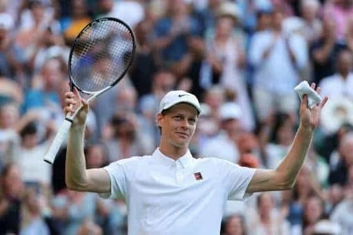 Sinner se pasea ante Vukic y clasifica a tercera ronda de Wimbledon