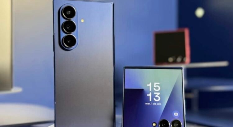 Samsung presentó su nuevo Galaxy Z Fold 7 ultradelgado y prueba a reconvertir el Flip 7 en un dispositivo IA