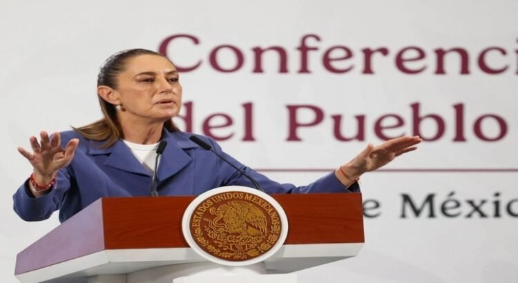 Minimiza Sheinbaum inconformidad de Monreal por acomodo de lugares en informe del Zócalo