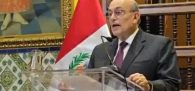 Rompe Perú relaciones diplomáticas con México