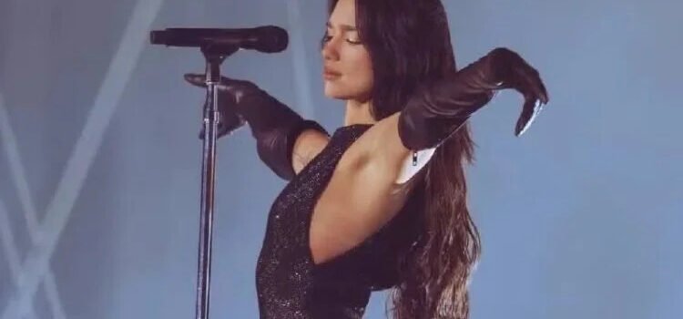 Dua Lipa llena el GNP en su primera noche en México Dua Lipa llena el GNP en su primera noche en México